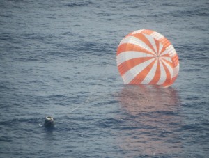  Dragon Splashes Down in the Pacific.